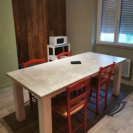 Bureaux Appartements Lesparre Medoc Zewnętrze zdjęcie